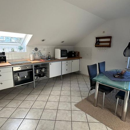 Fewo Hoheeifel, 1 Haus Mit 2 Apartments 5 Schlafzimmer In Kelberg Naehe Nuerburgring Kültér fotó