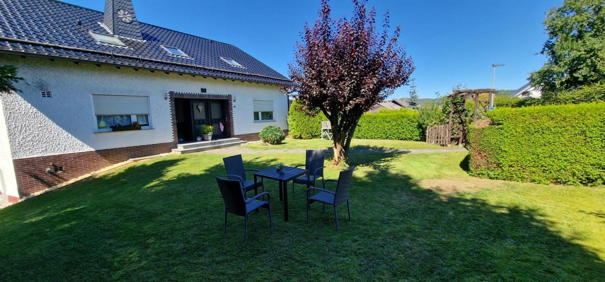 Fewo Hoheeifel, 1 Haus Mit 2 Apartments 5 Schlafzimmer In Kelberg Naehe Nuerburgring Kültér fotó