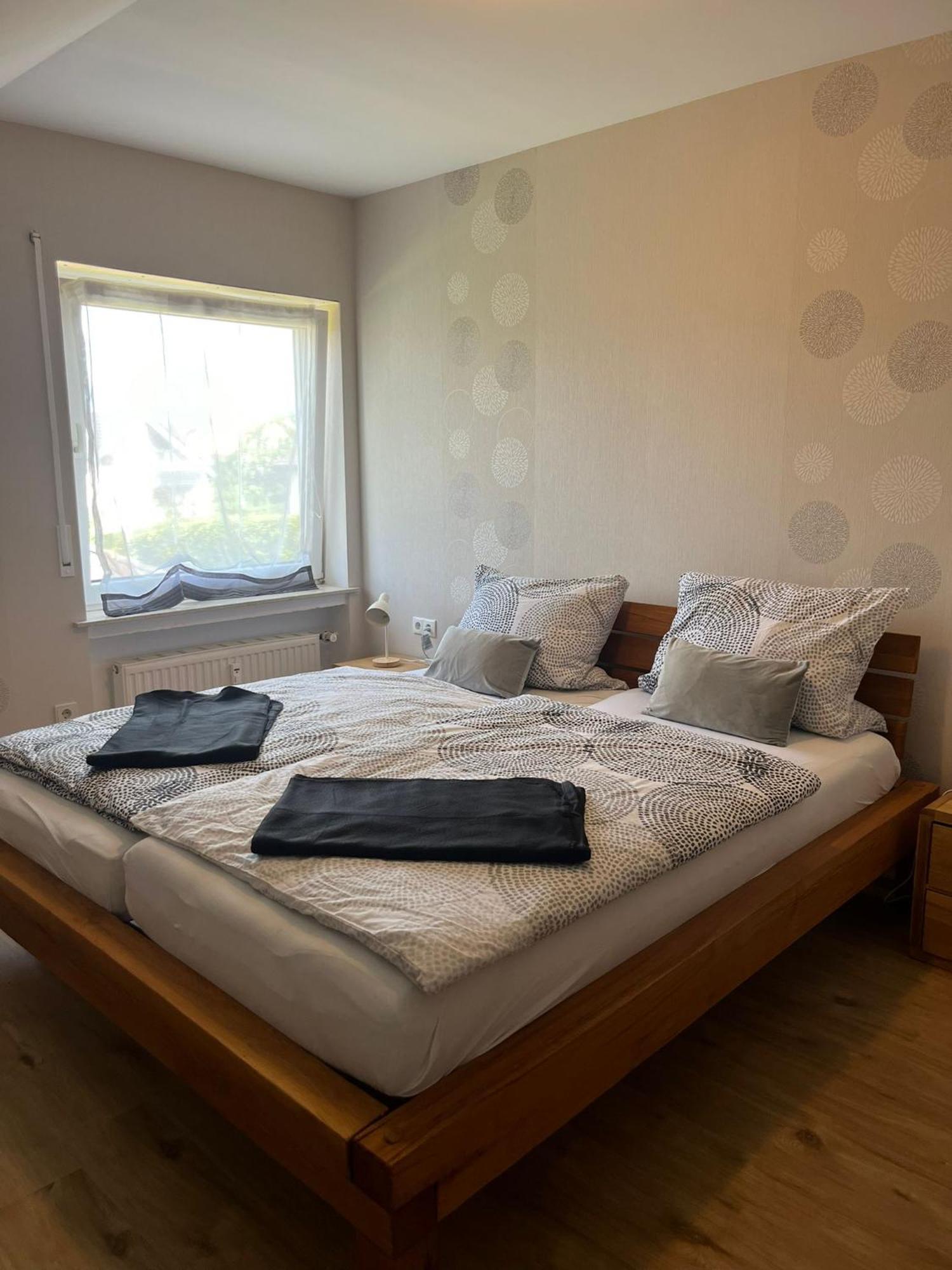 Fewo Hoheeifel, 1 Haus Mit 2 Apartments 5 Schlafzimmer In Kelberg Naehe Nuerburgring Kültér fotó