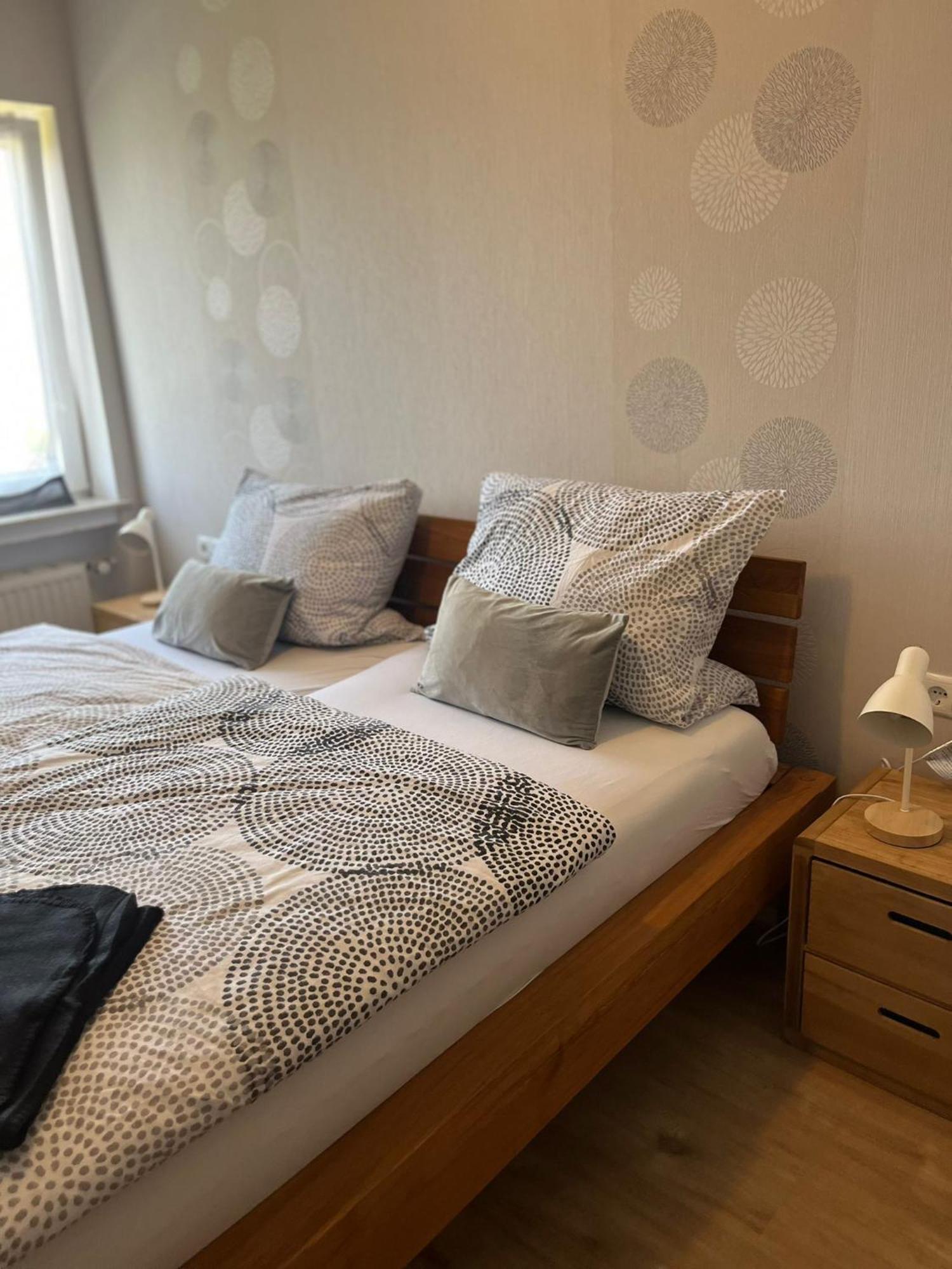 Fewo Hoheeifel, 1 Haus Mit 2 Apartments 5 Schlafzimmer In Kelberg Naehe Nuerburgring Szoba fotó